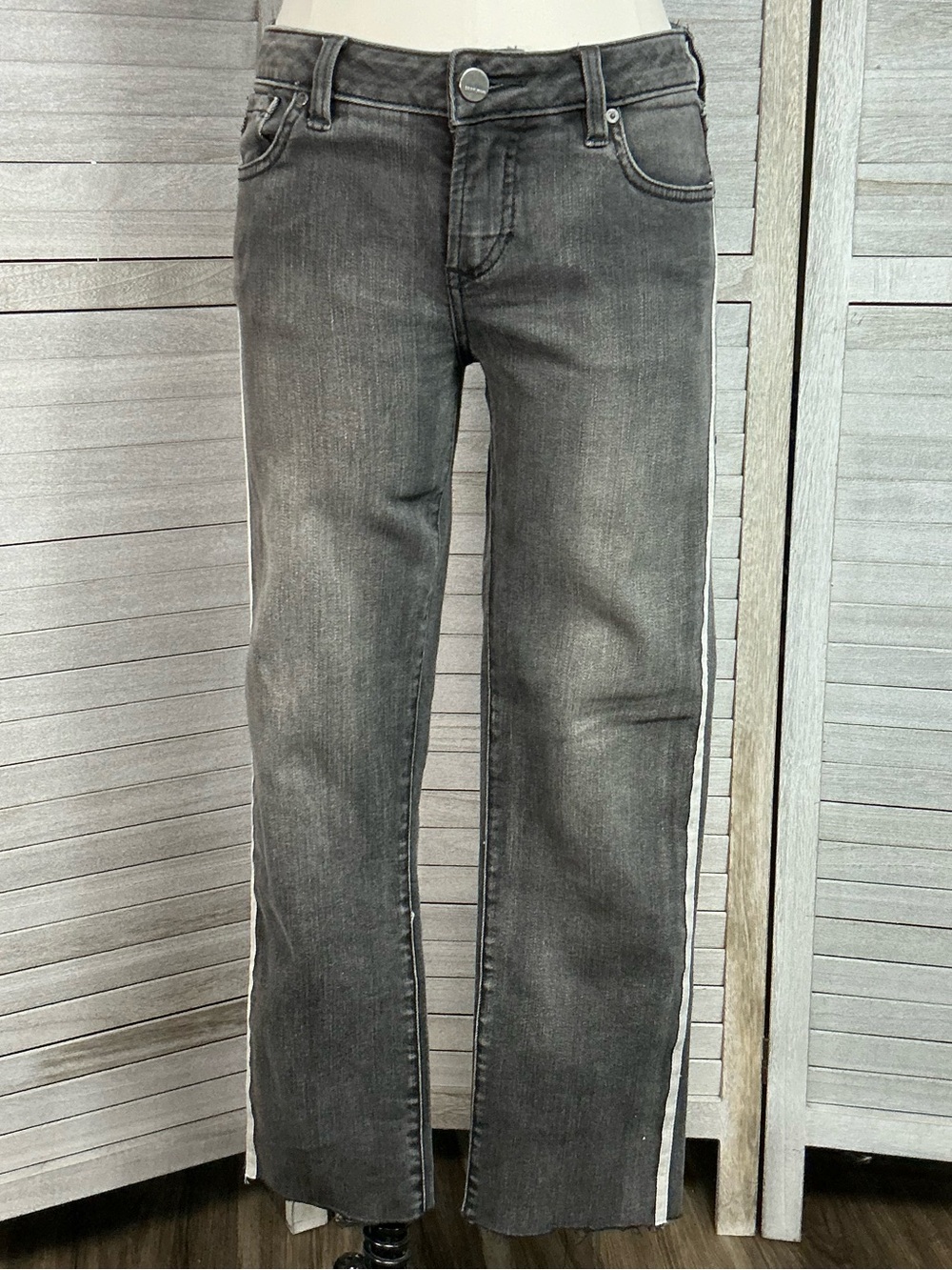 Dear John Jeans Women’s 26 Charcoal Black Straight Leg Raw Hem